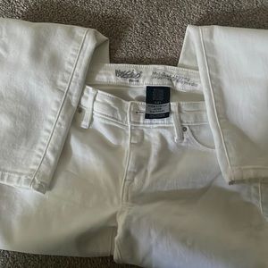 White mid rise jegging, size 4/27
